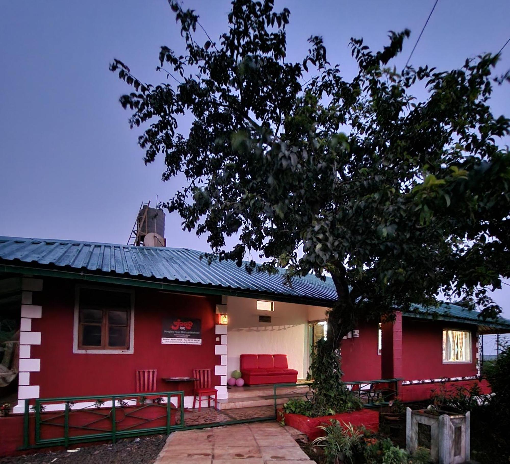Junglee Nest Holiday Home & Huts Mahābaleshwar Exteriér fotografie