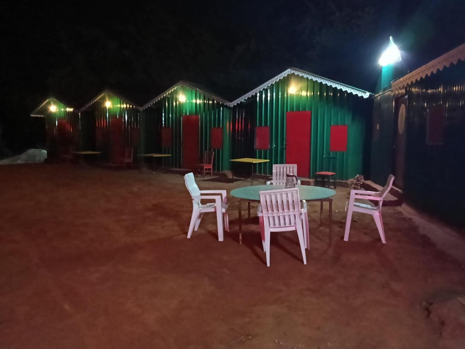 Junglee Nest Holiday Home & Huts Mahābaleshwar Exteriér fotografie